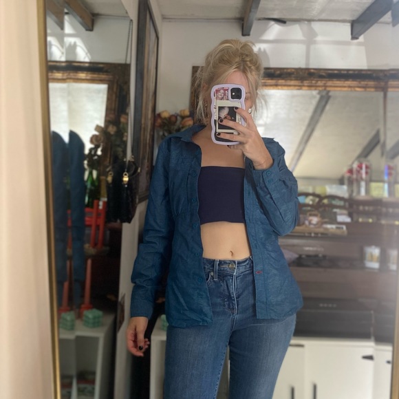 The North face sinched long sleeve - Picture 3 of 12